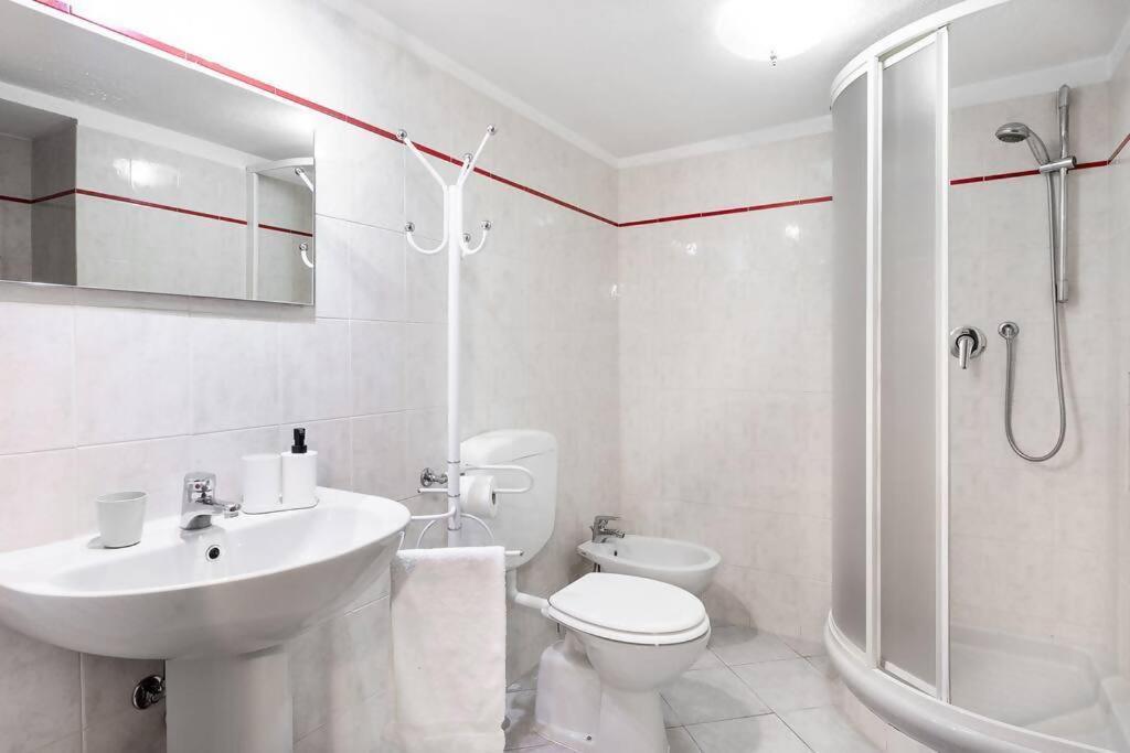 Dimora Gilles Aosta Valley Bard Chambre photo